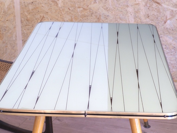 Table d'appoint de style Rockabilly vintage