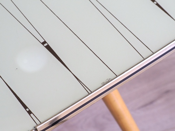 Table d'appoint de style Rockabilly vintage