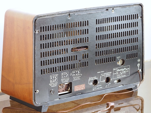 Radio rétro PHILIPS B 5F 85 A - Bi Ampli