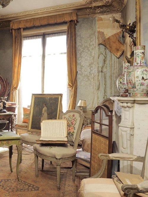 appartement-abandonne-depuis-70-ans-paris-mme-de-florian-apercu-decoration-interieur-05 - Grande